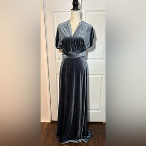 Valdenize Soares infinity dress. See measurements